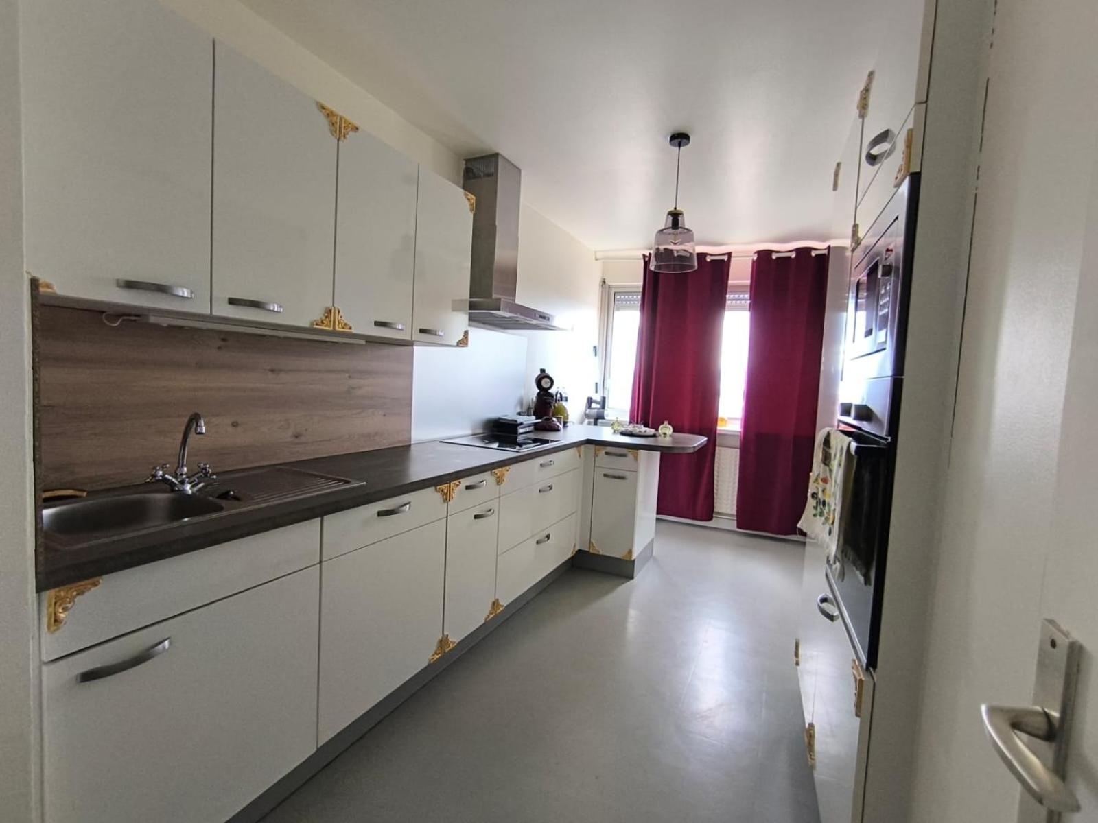 Retro Romance In Mulhouse Ngoại thất bức ảnh